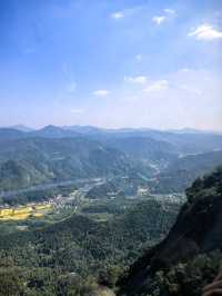 九華後山的九子岩也很美。