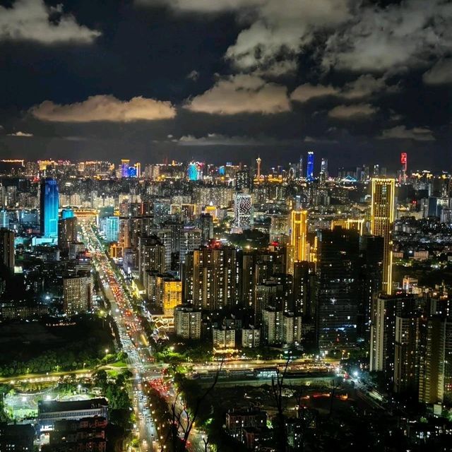 珠海板樟山：1999級臺階的歷史見證