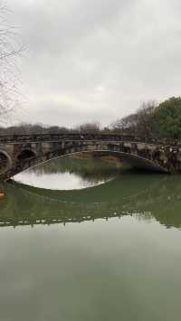 走進十里芳菲，尋一處有風小院