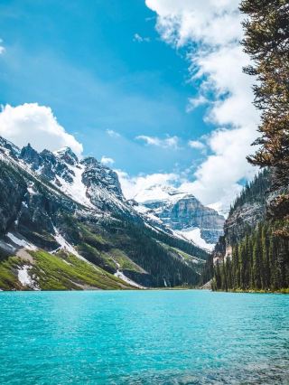 5-Day Winter Vacation in Canada: Unmissable Sights