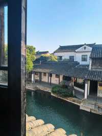 隨意打開一扇窗，已是風景如畫