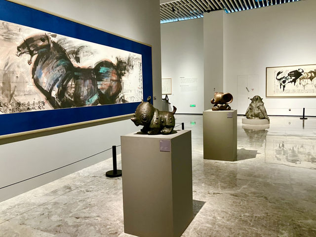 Get A Glimpse of the Future: Explore the New Guangzhou Art Museum!
