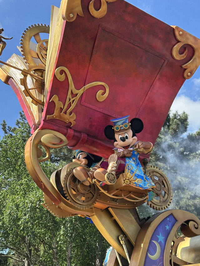 Solo Adventure at Disneyland Paris: A Must-Visit!
