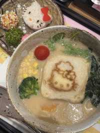 ✨澳門新濠影匯「瀛菊拉麵」｜Hello Kitty控暴動的可愛拉麵🍜🧸