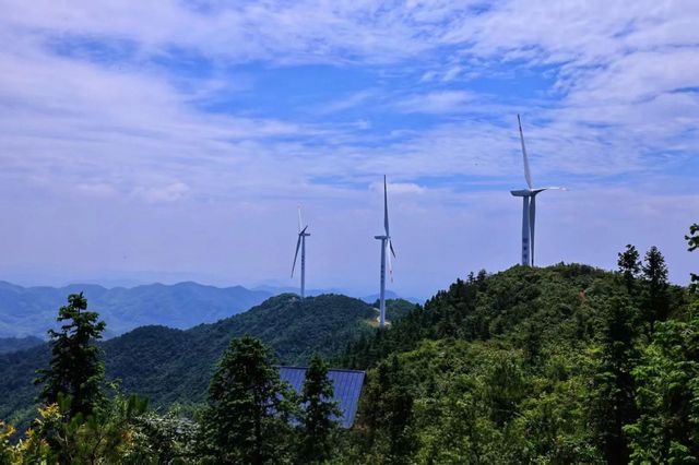 紫雲峰登頂全攻略+入住洞庭春酒店超享受 紫雲峰登頂全攻略+入住洞庭春酒店超享受