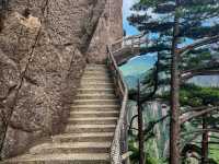 Escape in the beauty of Huangshan 