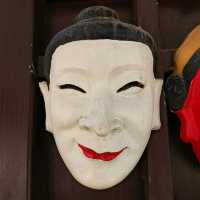 Street Art & Sculptures You Might Run Into in the Streets of Luoyang 🎨🗿