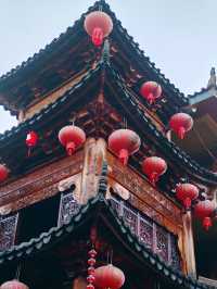 丘北慢時光｜漫步普者黑，在古街屋簷下邂逅詩意雲南  必去理由： 600年古村治癒系慢生活！山水畫
