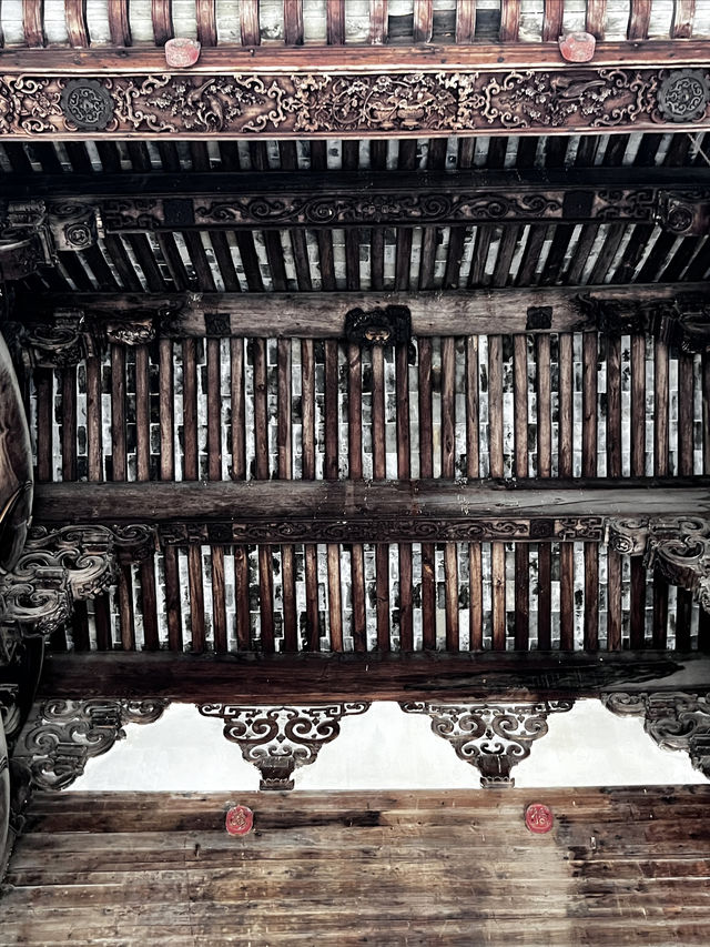 探秘黃山八面廳雕刻 探秘黃山八面廳雕刻