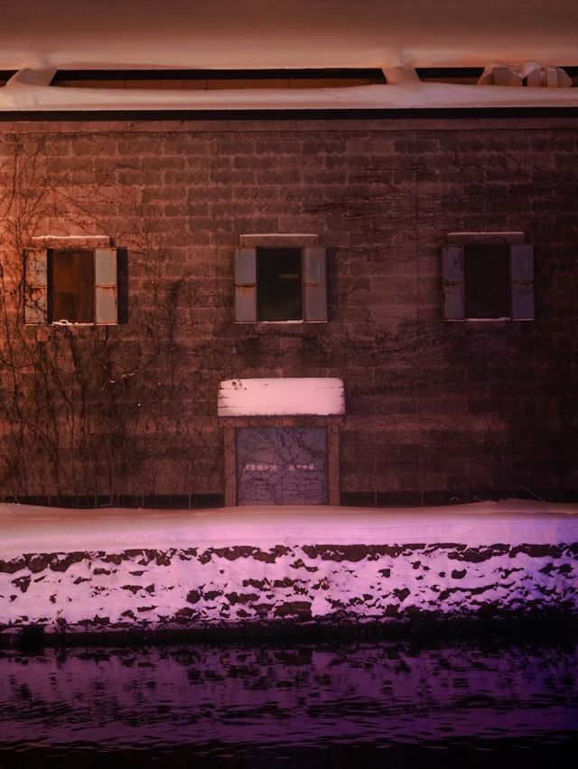 冬日小樽的浪漫物語雪與運河的日與夜