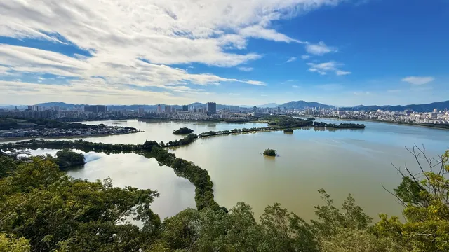 社恐狂喜！東門早8點入園我承包了整片天柱岩