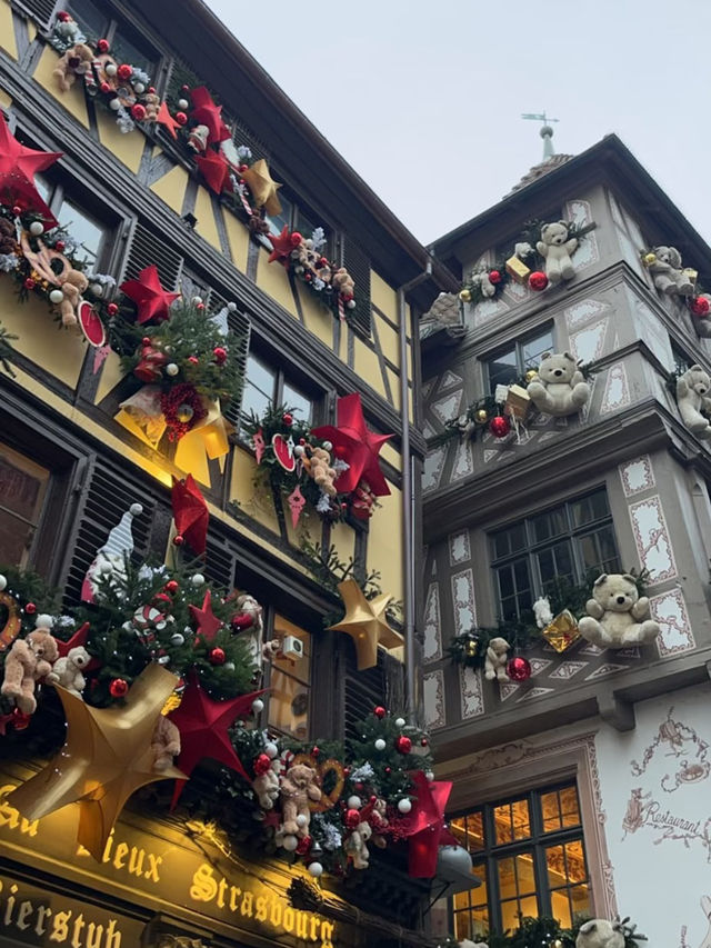 A Magical Christmas Weekend in Colmar & Strasbourg 🎄✨ A Magical Christmas Weekend in Colmar & Strasbourg 🎄✨