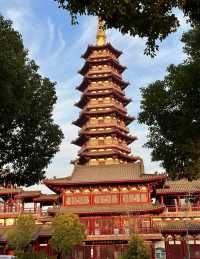 從千年古街到潮玩夜市，這份旅拍攻略藏著城市密碼