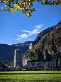 因特拉肯,愛在深秋