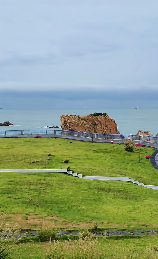 青島:山海間的百年風情,一灣潮起的時光長卷 青島:山海間的百年風情,一灣潮起的時光長卷