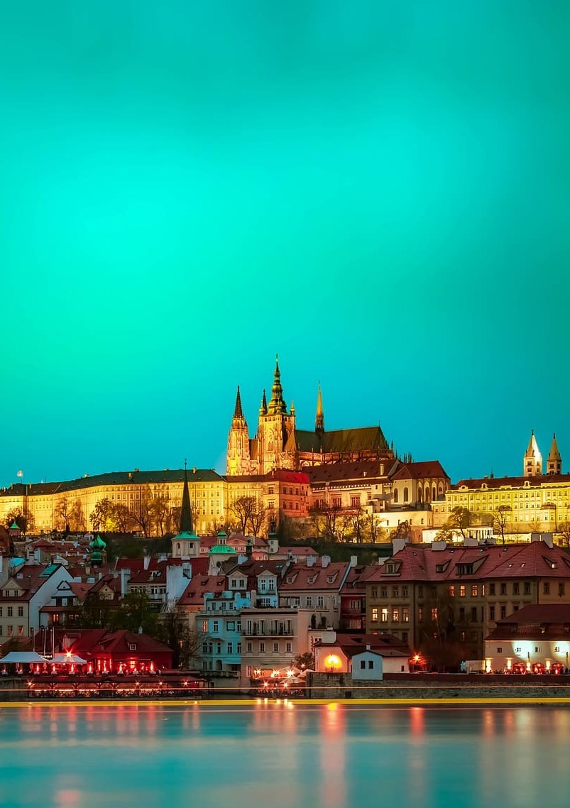 Don’t randomly choose your overseas trips from June to October! These are the golden seasons