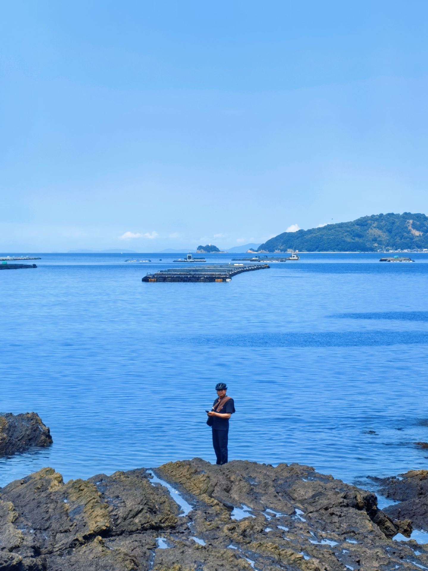  Cycling into a painting across the sea: A secret journey around Kushima, encountering cute turtles and unique rock formations