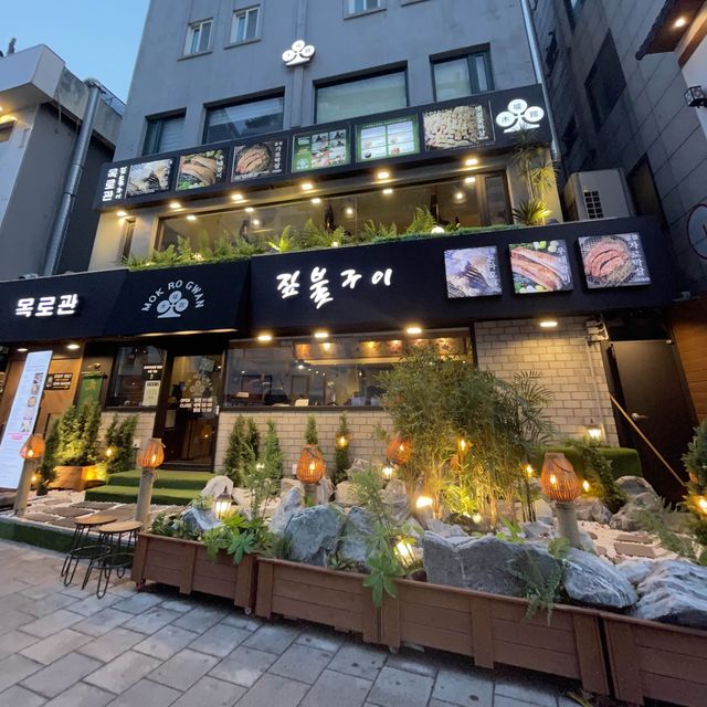 Hongdae Streetย่านสุดฮิปของวัยรุ่นเกาหลี