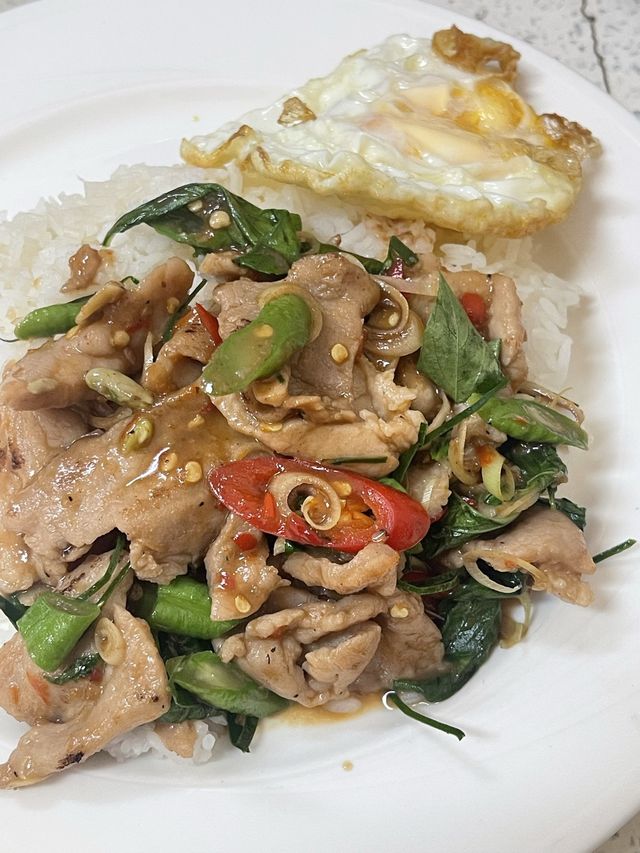 ร้านตามสั่ง 100 เมนู 🥗🥙🍲🍜
