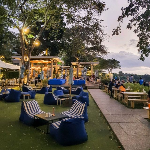 The Sky Gallery ร้านอาหารบรรยากาศดีริมทะเลพัทยา!