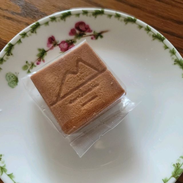 제주여행 중 필수 쇼핑 파리바게트 제주마음샌드 한라봉