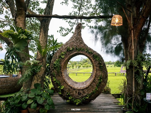 เถียงนาคาเฟ่ บ้านสวนศรีบุญมา อุดรธานี