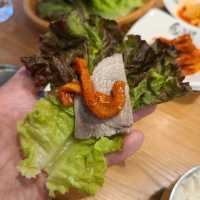 서울 홍대 맛집)돈수백 - 홍대입구역 근처 24시 영업하는 서울식 돼지국밥 맛집