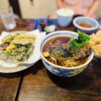 戶隱。蕎麦処うずら家