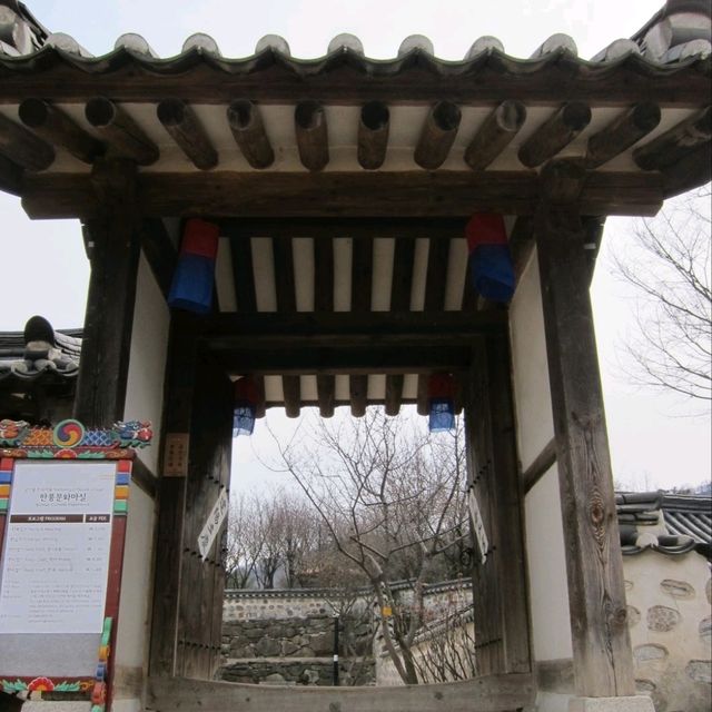 Namsangol Hanok Village