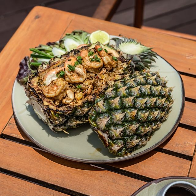 Paradox Resort Phuket ที่พักเลิศติดหาดกะรน🏝️