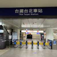 เดินทางไป Ruifang/Jiufen ด้วยรถไฟ TRA จากไทเป 🚇