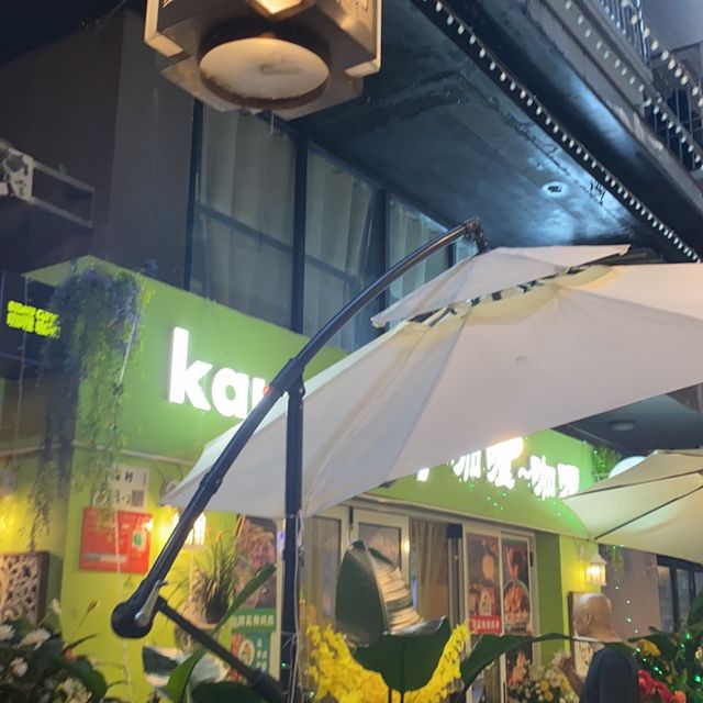 深圳水圍覓食記-熱鬧的美食區