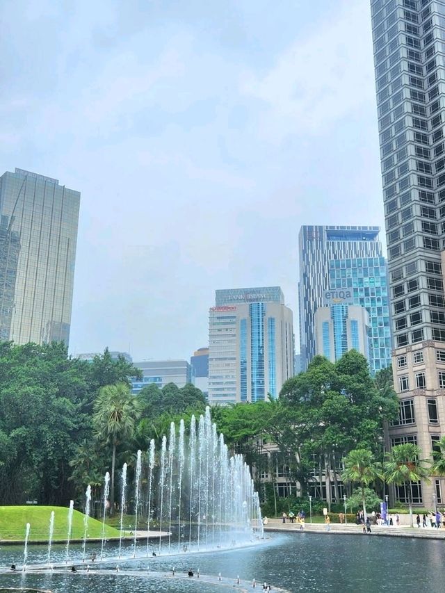 🇲🇾쿠알라룸푸르 빌딩 숲 사이 초록 공원🌿