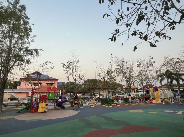 สวนสาธารณะเทศบาลตำบลบางทราย