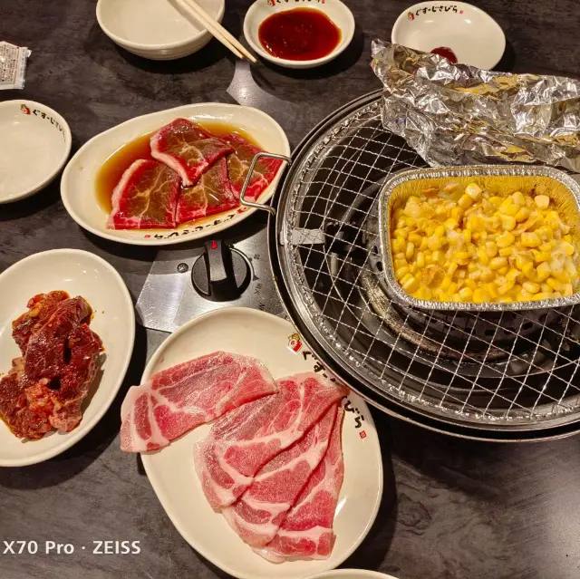 沖繩吃到飽，燒肉五苑読谷店 