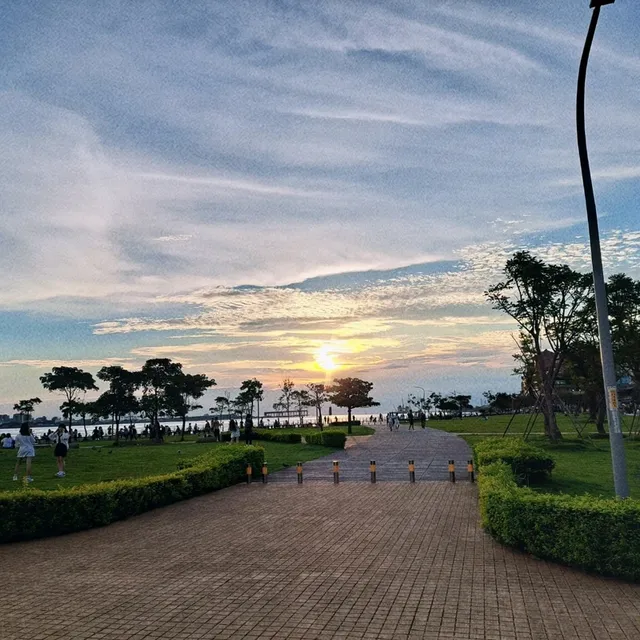 情人節到淡水補捉美麗的夕陽與彩虹🌈🥰