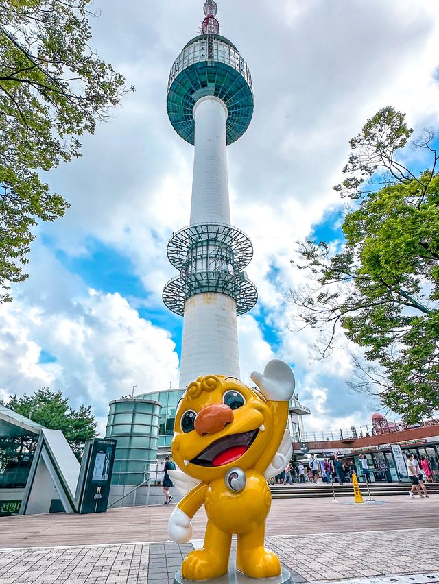 Namsan Tower Lovelocks