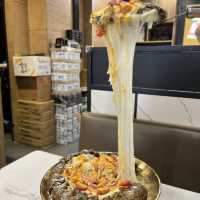 🌟 邪惡拉絲韓式芝加哥pizza配上惹味酥脆炸雞🌟