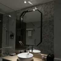 COPTHORNE KING HOTEL IS NEWLY REFURBISHED!