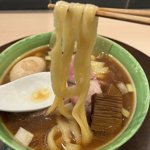 【東京🗼】美味しすぎて衝撃が走った人生で1番美味しいラーメン🍜