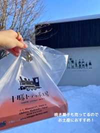 【北海道 帯広】可愛すぎて食べれない！？シマエナガパフェ🍓
