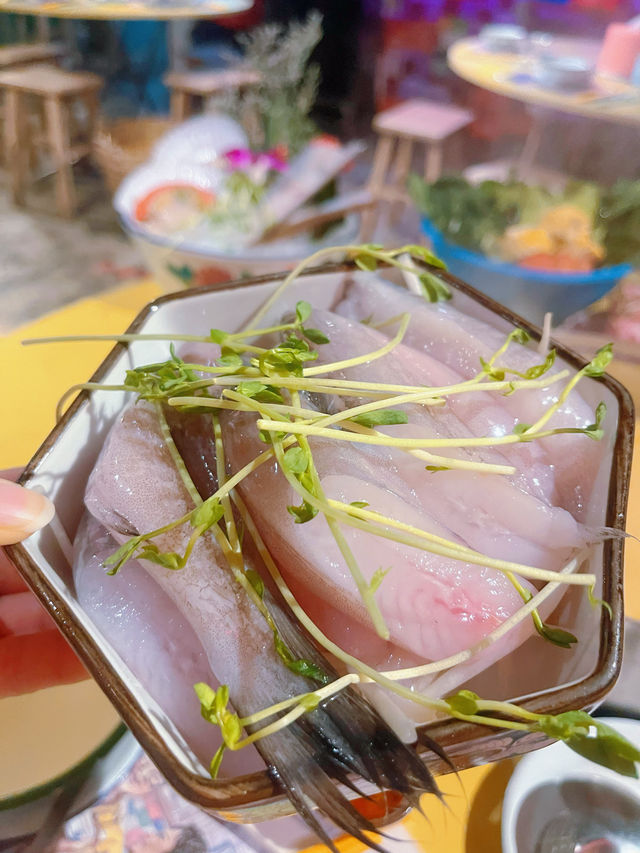 香港人情味🇭🇰 懷舊香港主題火鍋店🤩