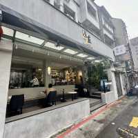 （湛盧咖啡廳）公館分店.美食非吃不可