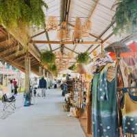 Exploring Jing Jai Market in Chiang Mai 🌿