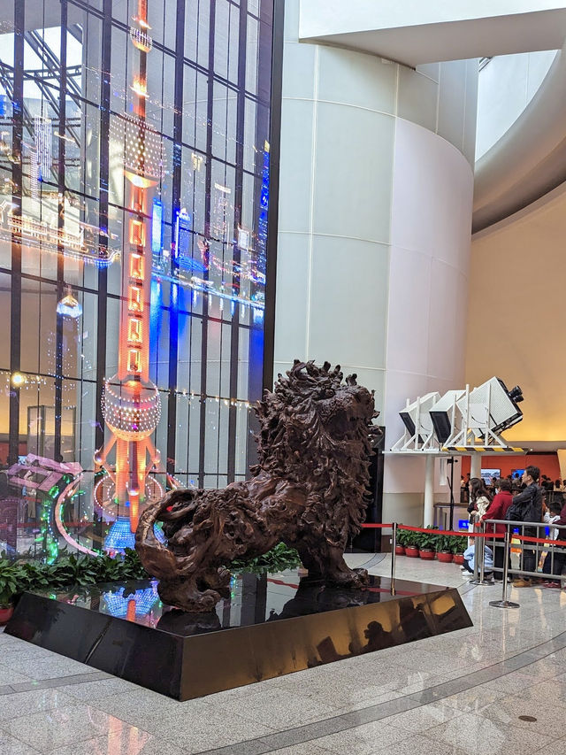 หอไข่มุกตะวันออก ตึก Landmark ของเซี่ยงไฮ้