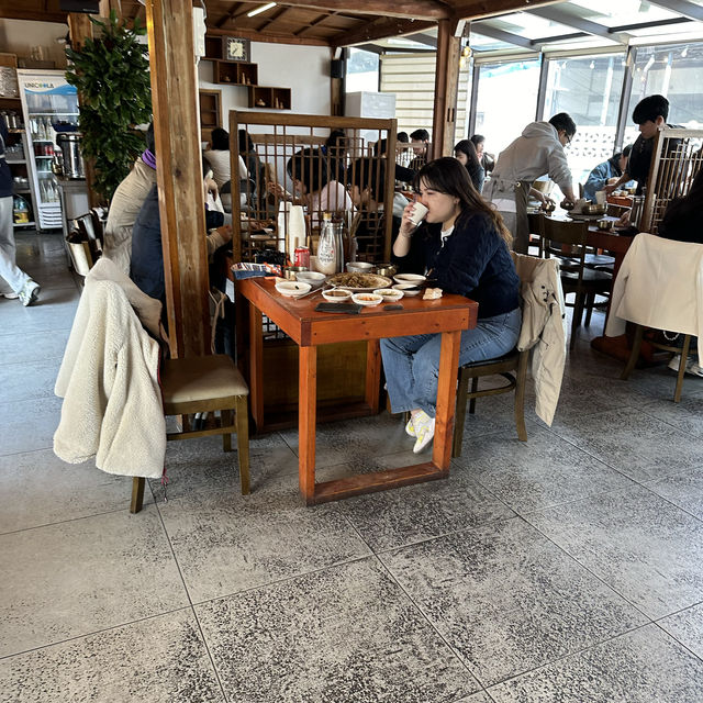 韓國🇰🇷慶州➿皇理團路5星人氣美食店《鄉花亭》