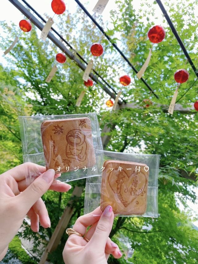 【京都】「2000個超えの風鈴」と「ハートの窓」が写真映えする夏の人気スポット