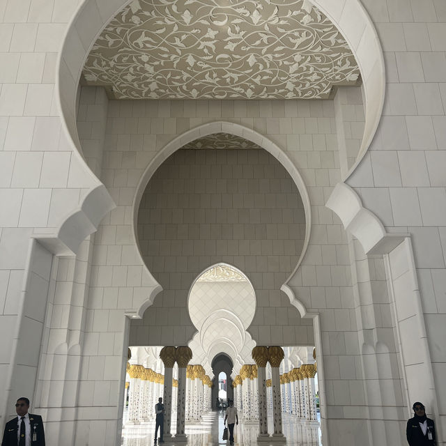 【UAE/アブダビ】現代モスクの最高峰✨