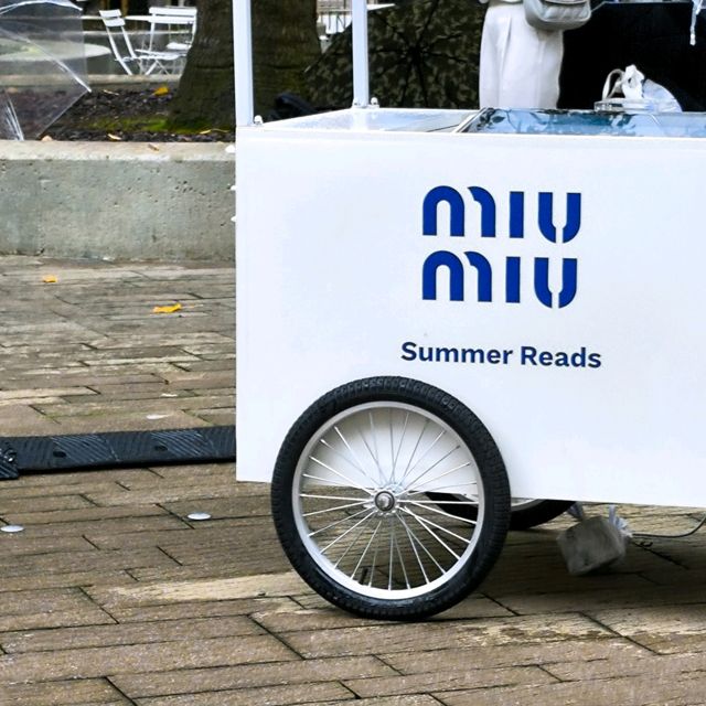 與Miu Miu一起於大館沐浴閱讀時光