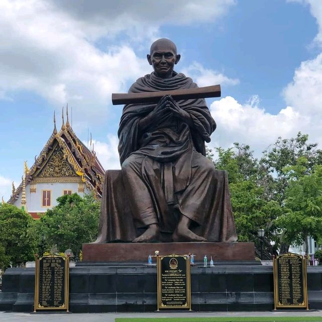 วัดระฆังโฆษิตารามวรมหาวิหาร